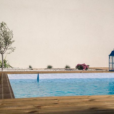 Léoville Au Pied Du Lariat B&B 외부 사진