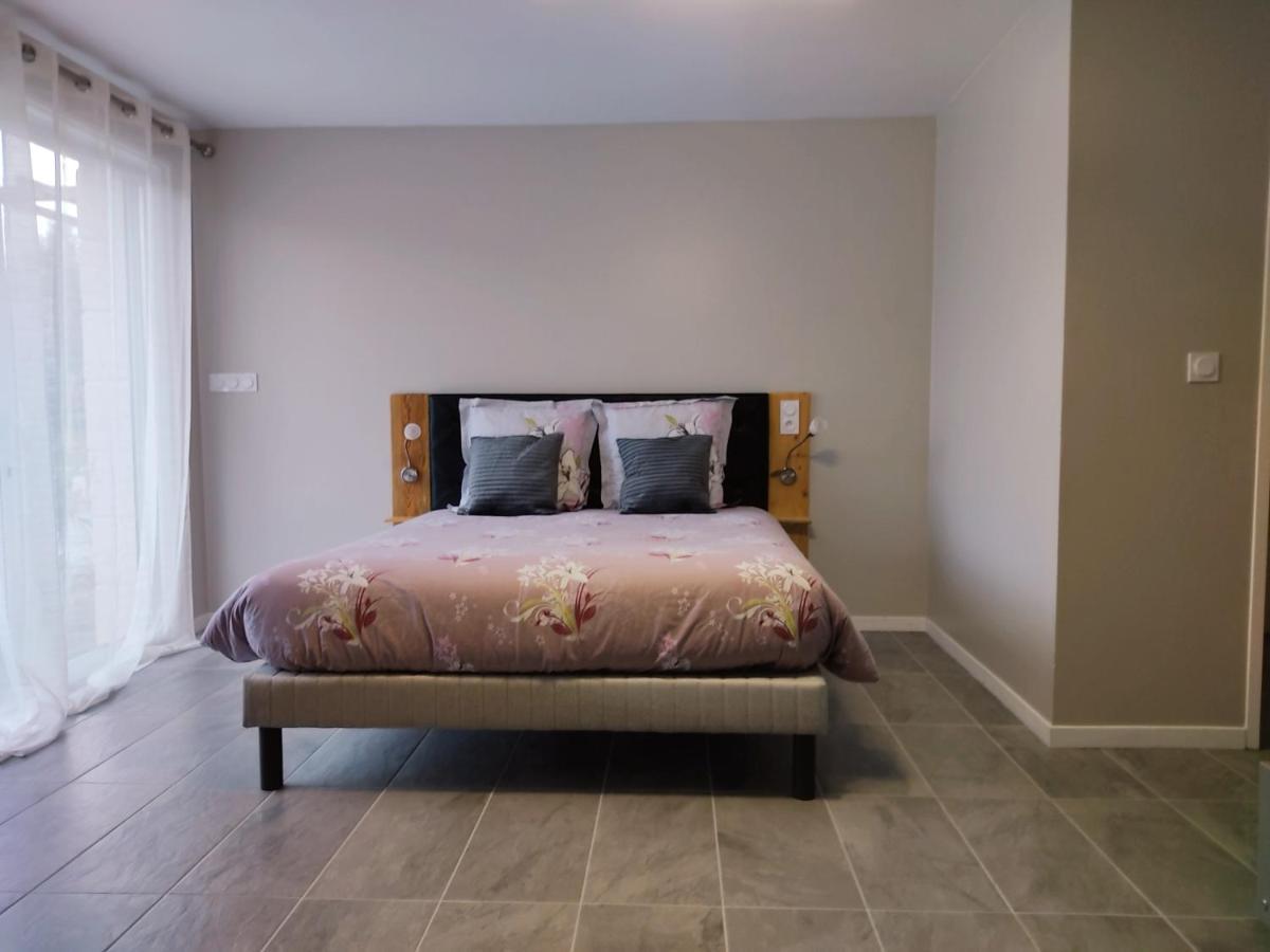 Léoville Au Pied Du Lariat B&B 외부 사진