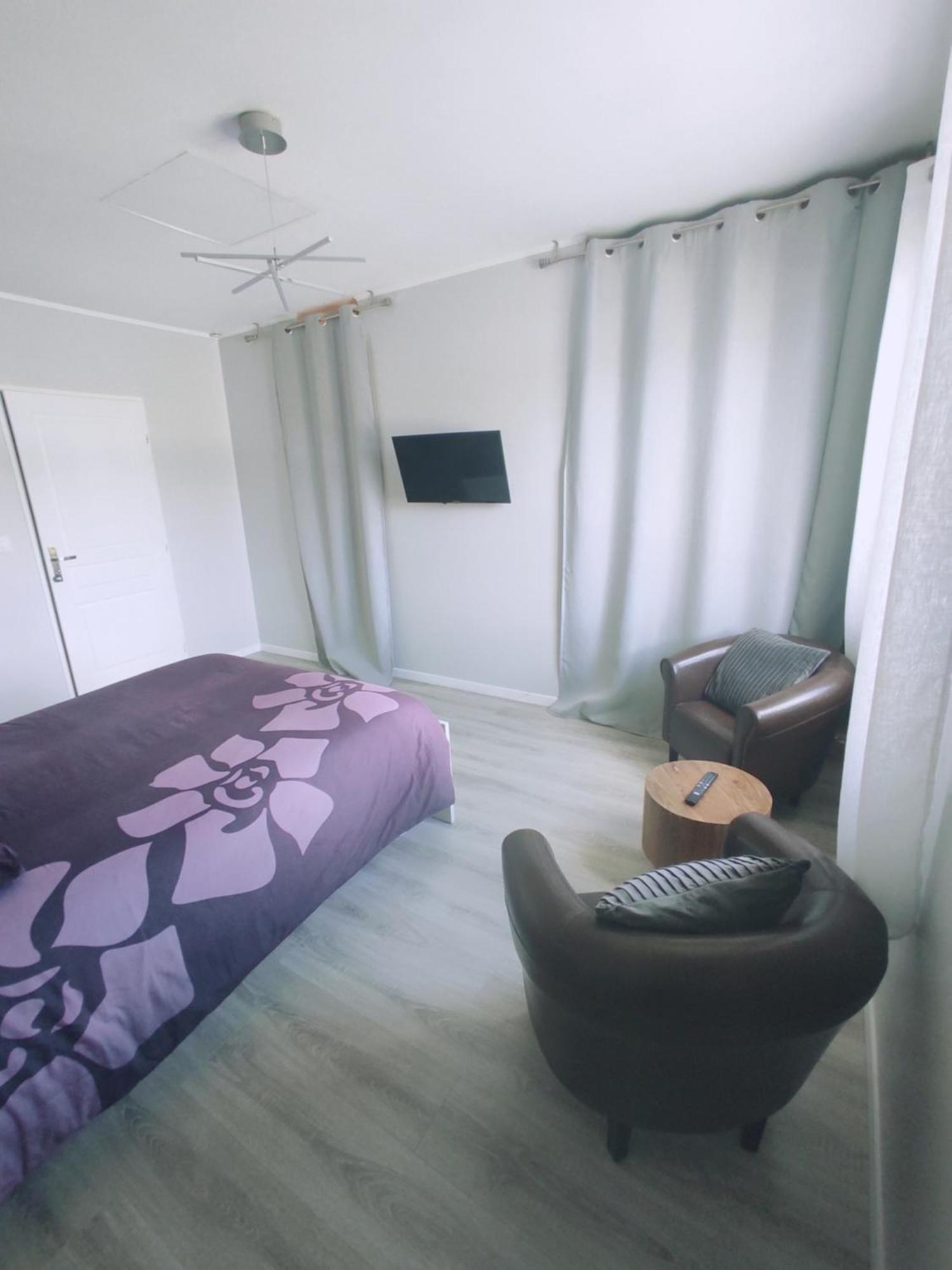 Léoville Au Pied Du Lariat B&B 외부 사진